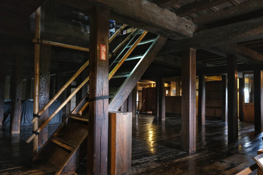 Escalier du château de Matsumoto