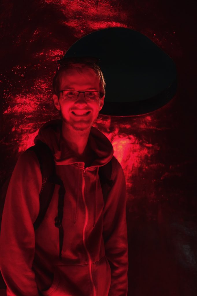 Vincent dans la Red Pumpkin de Yayoi Kusama