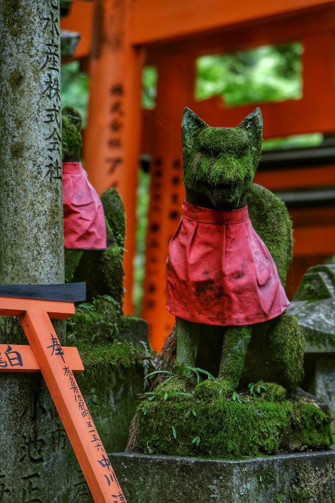 Un renard du Fushimi Inari