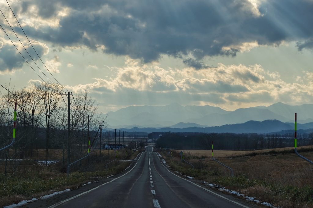 La route entre Kushiro et Erimo sur l'île de Hokkaido