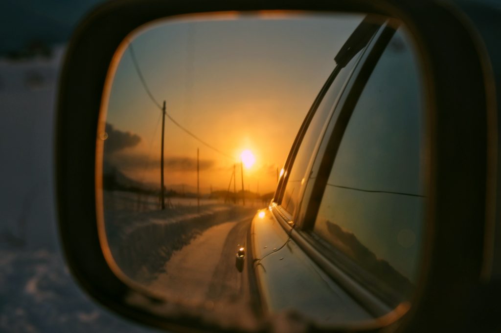 Coucher de soleil dans le rétro à Rusutsu