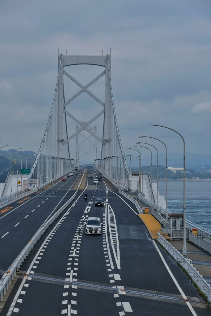 Circulation fluide sur le pont de Naruto