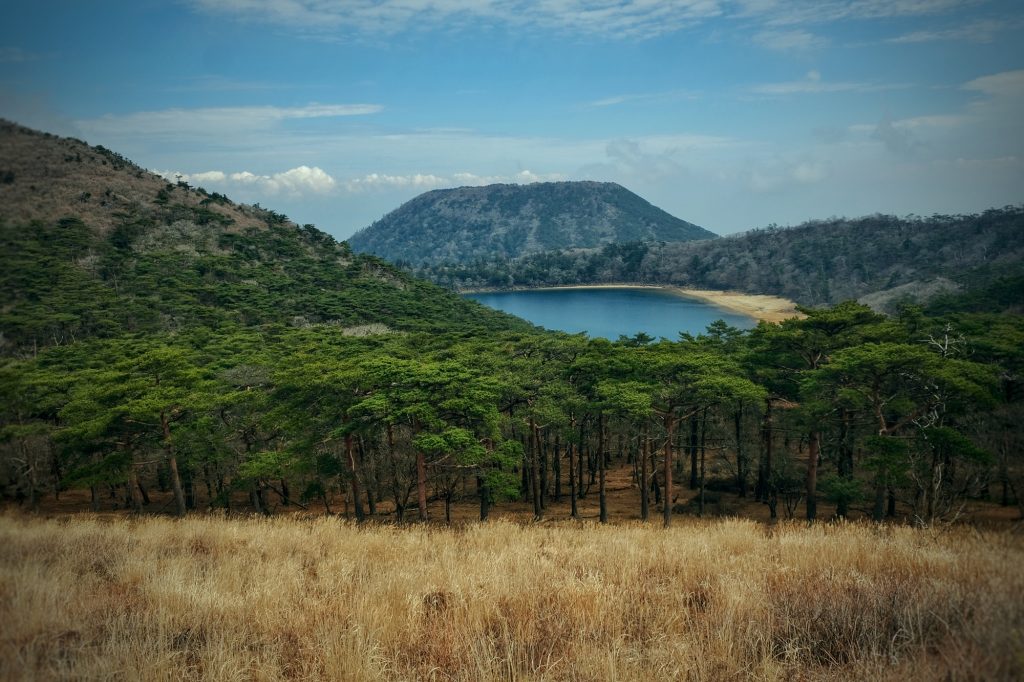 Le lac Rokkannonike et ses environs
