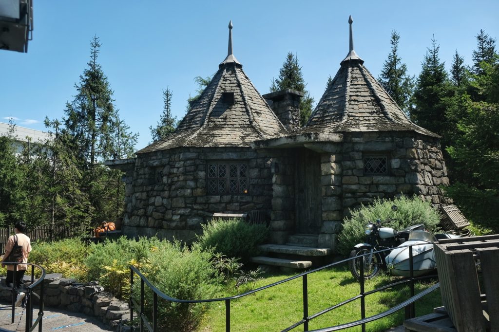 La maison de Hagrid au parc Universal d'Osaka